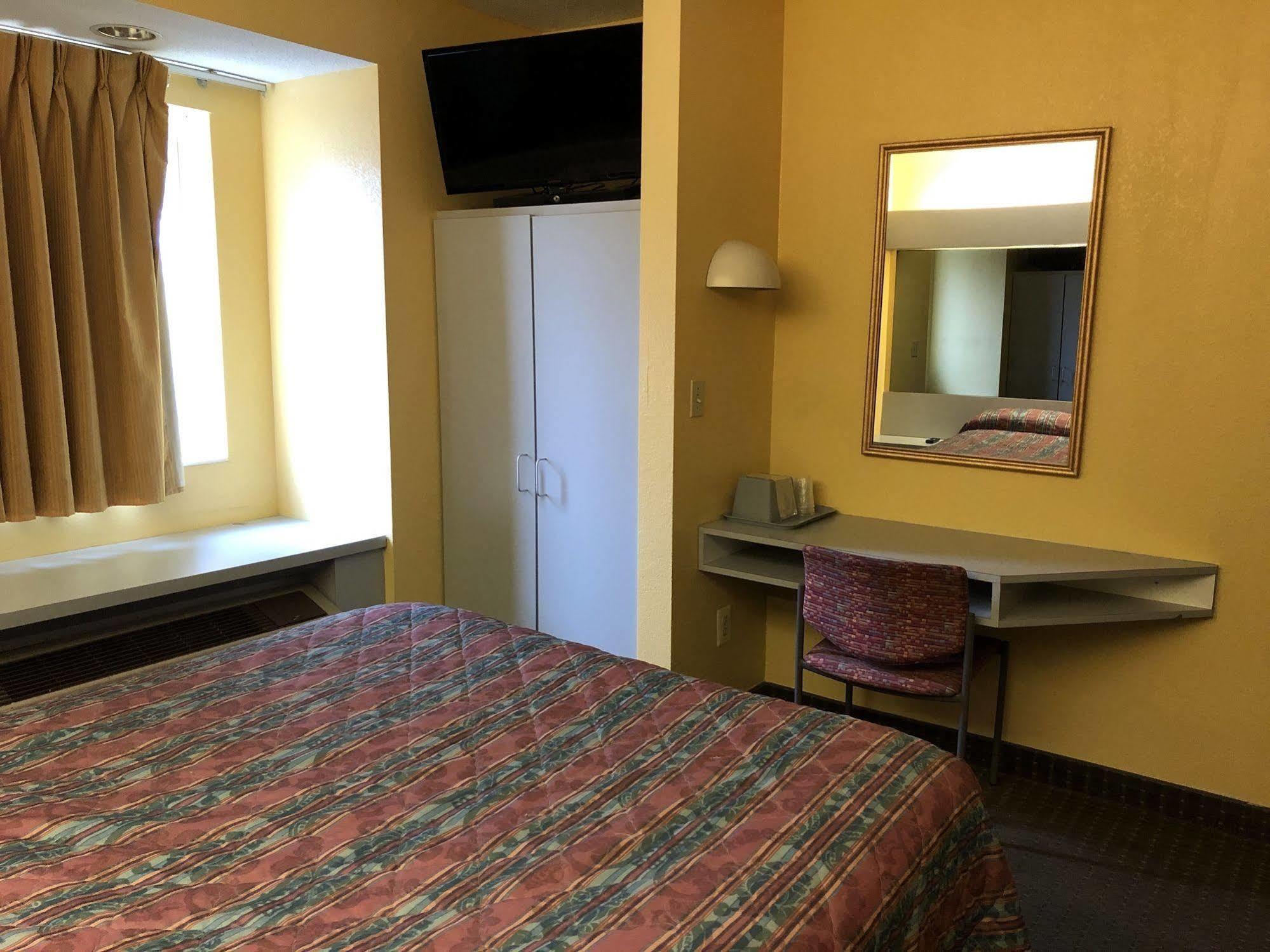 Best Western Buffalo Inn & Suites Williamsville Extérieur photo